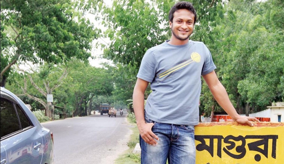 সাকিবের সঙ্গে 'ঢাকা টু মাগুরা' সাকিবের সঙ্গে 'ঢাকা টু মাগুরা'